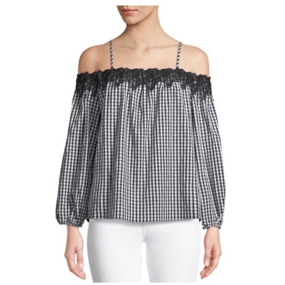 Romeo & Juliet Couture Cold-Shoulder Blouse Sz Med
